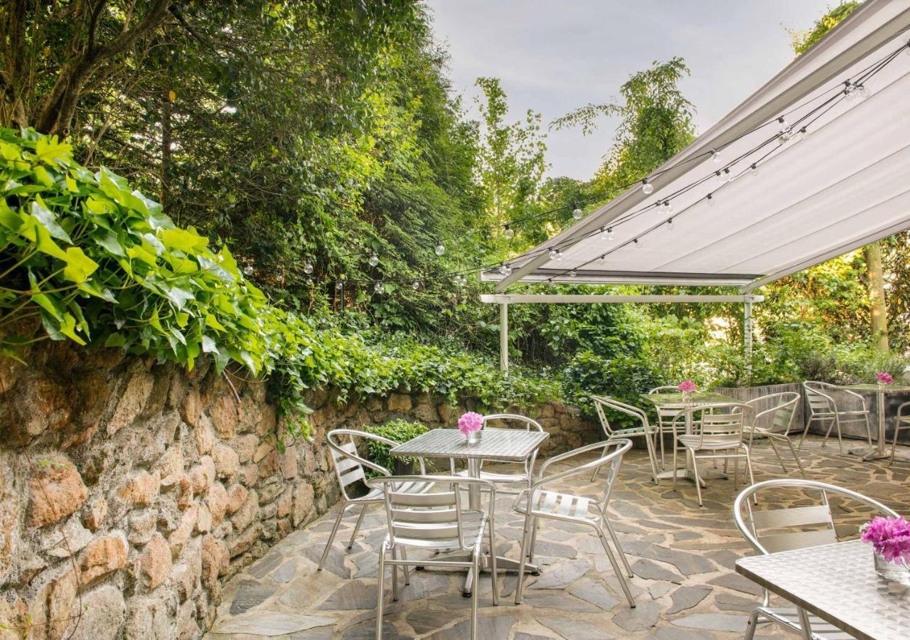 Oakhurst Inn At The University Charlottesville Extérieur photo