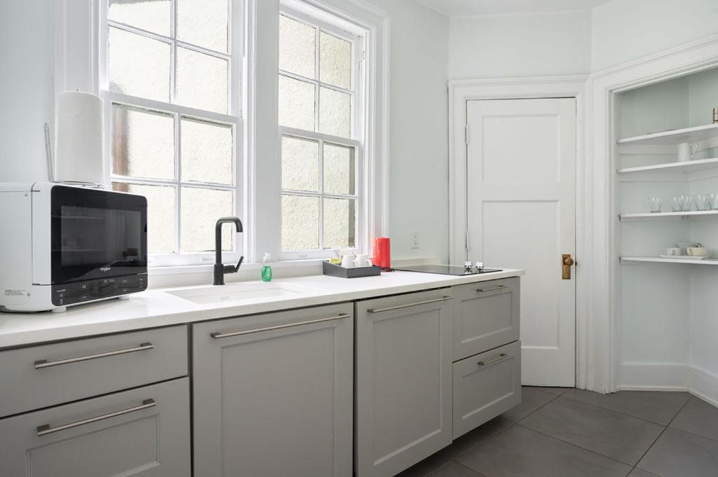 Oakhurst Inn At The University Charlottesville Extérieur photo