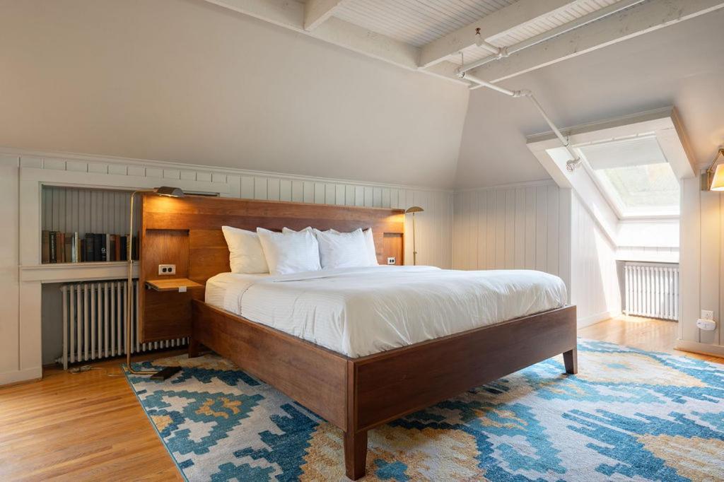Oakhurst Inn At The University Charlottesville Extérieur photo